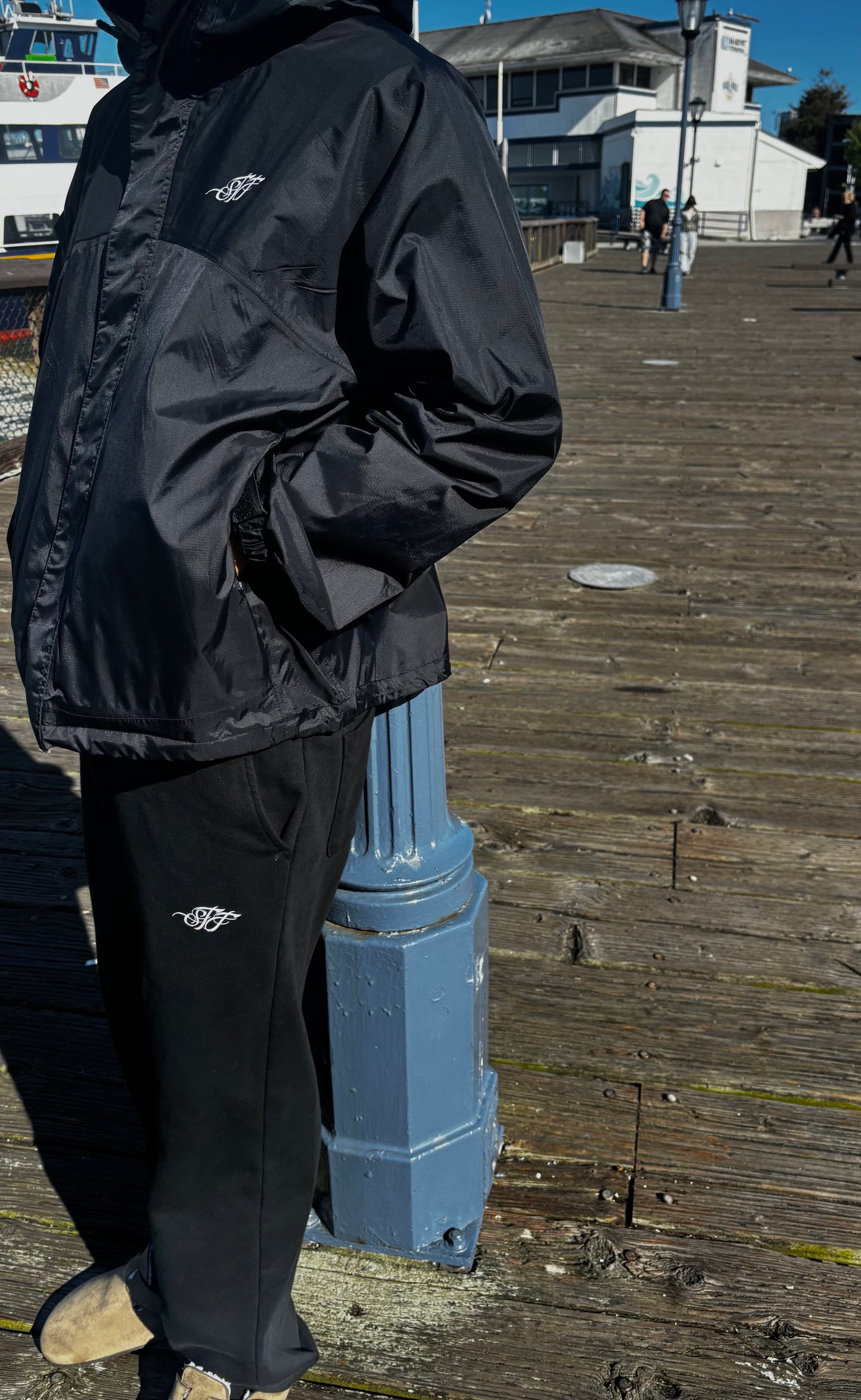 ‘Renewed’ Wide legged Sweatpants